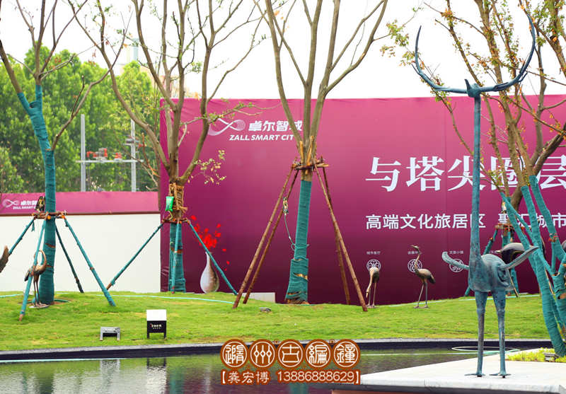 青銅古鎮(zhèn)文化雕塑